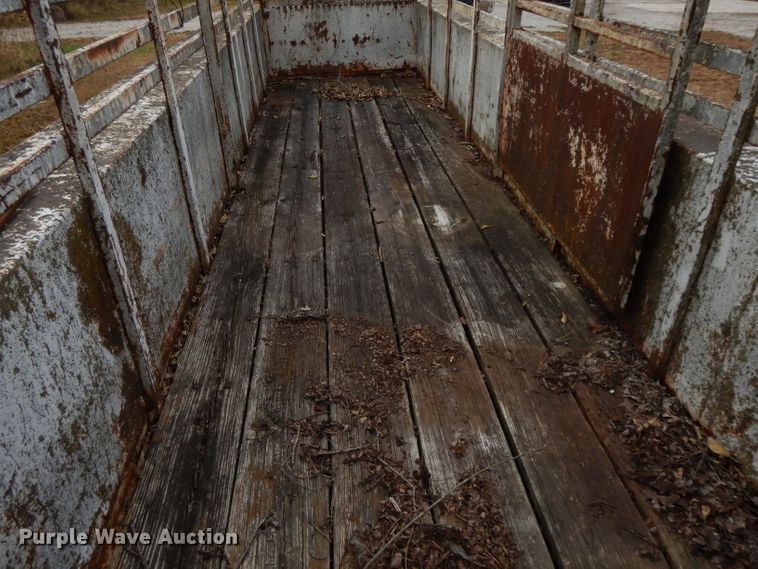 image for item DH3496 1985 shop built utility trailer