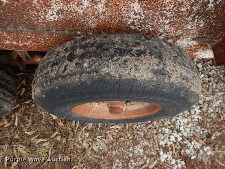 image for item DH3496 1985 shop built utility trailer