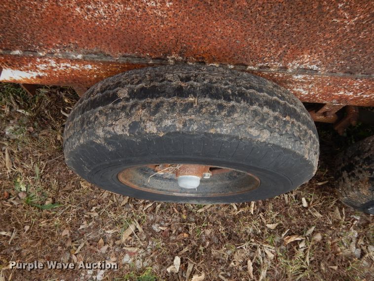 image for item DH3496 1985 shop built utility trailer