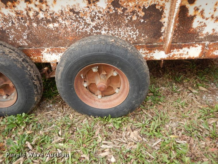 image for item DH3496 1985 shop built utility trailer