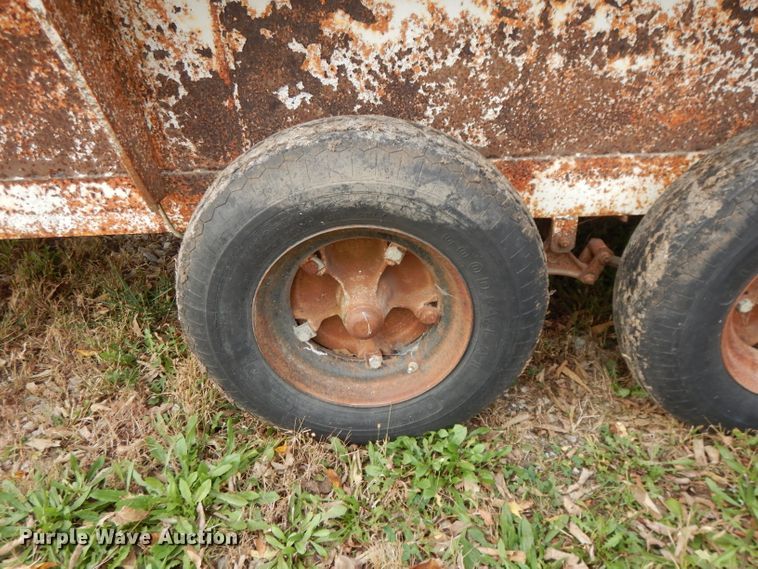 image for item DH3496 1985 shop built utility trailer