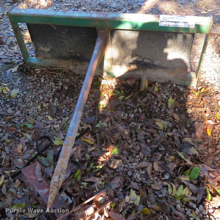 image for item DH3986 Shop built skid steer bale spear