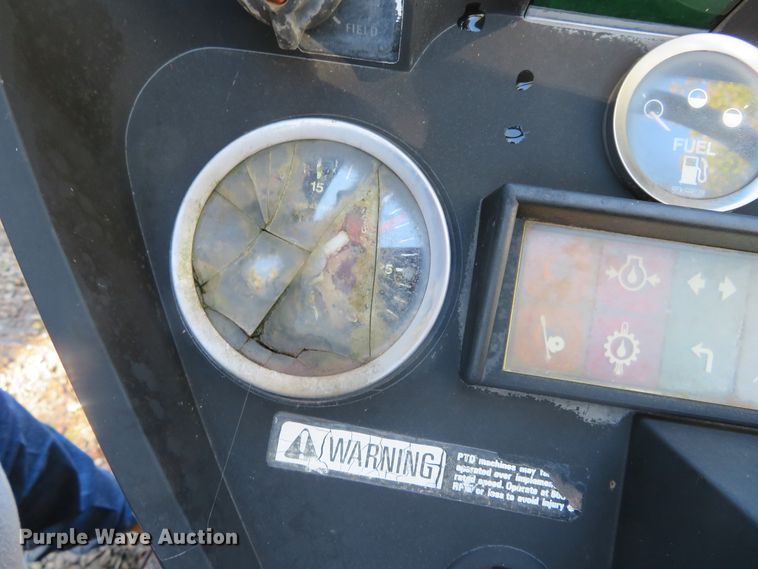 image for item DH3988 1985 Case IH 485  tractor