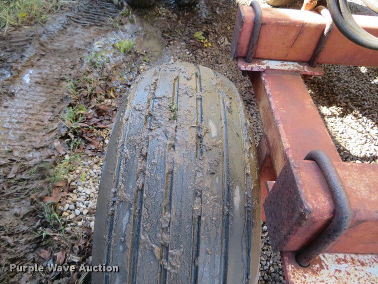 image for item DH3989 Nurse tank trailer