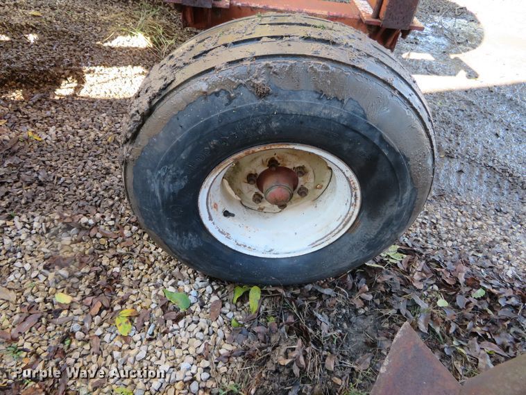 image for item DH3989 Nurse tank trailer