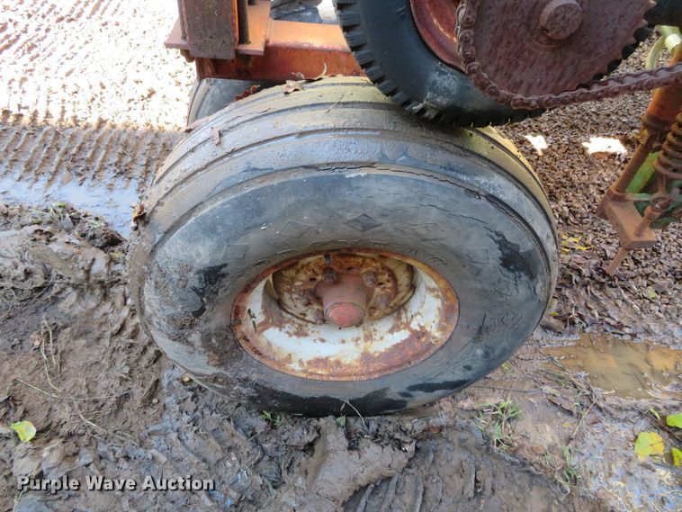 image for item DH3989 Nurse tank trailer