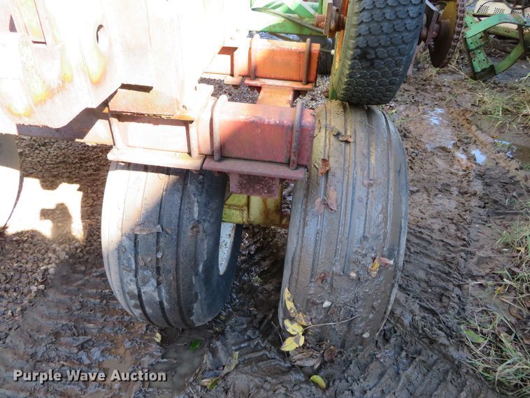 image for item DH3989 Nurse tank trailer