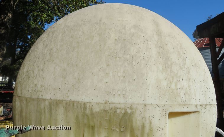 image for item DH3989 Nurse tank trailer