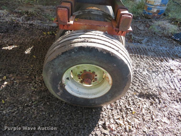 image for item DH3989 Nurse tank trailer