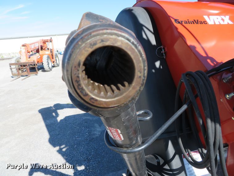 image for item DH3997 Rem VRX grain vacuum