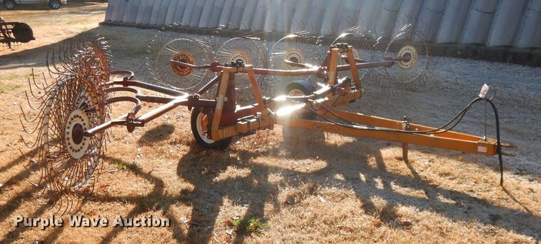 image for item DI8056 Sitrex hay rake