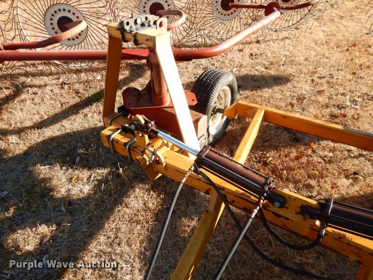 image for item DI8056 Sitrex hay rake