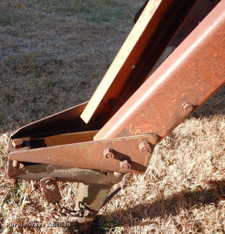 image for item DI8057 New Idea 402 hay rake