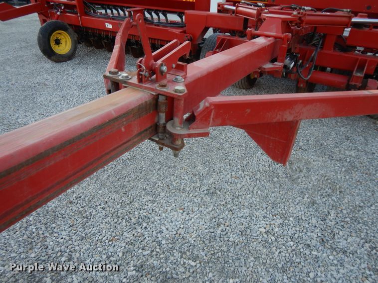 image for item DI8101 Sunflower 9431  grain drill