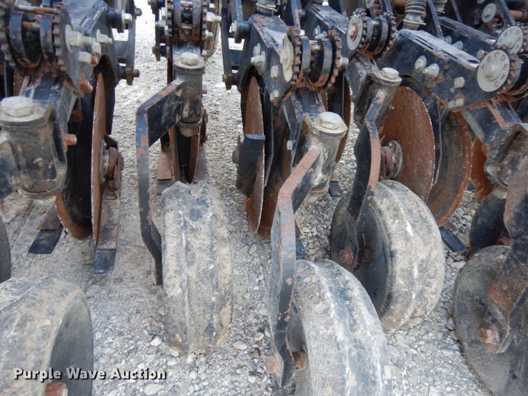 image for item DI8101 Sunflower 9431  grain drill