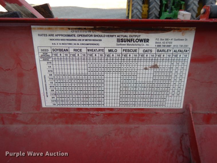 image for item DI8101 Sunflower 9431  grain drill