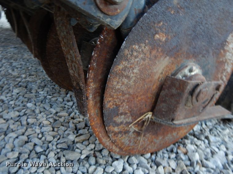 image for item DI8101 Sunflower 9431  grain drill