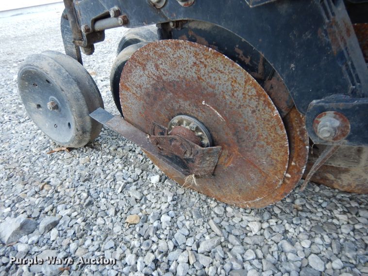 image for item DI8101 Sunflower 9431  grain drill