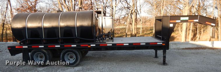 image for item DI8102 2012 Neal nurse tank trailer