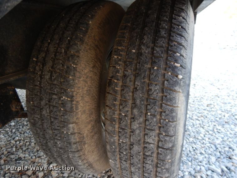 image for item DI8102 2012 Neal nurse tank trailer