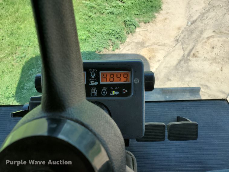 image for item DJ3149 1998 Gleaner R62 75th Anniversary RWA combine