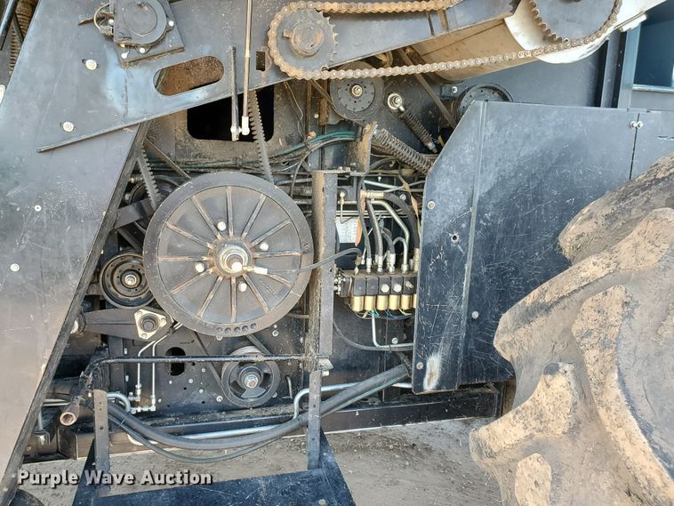 image for item DJ3149 1998 Gleaner R62 75th Anniversary RWA combine