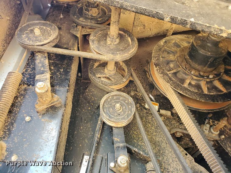 image for item DJ3149 1998 Gleaner R62 75th Anniversary RWA combine