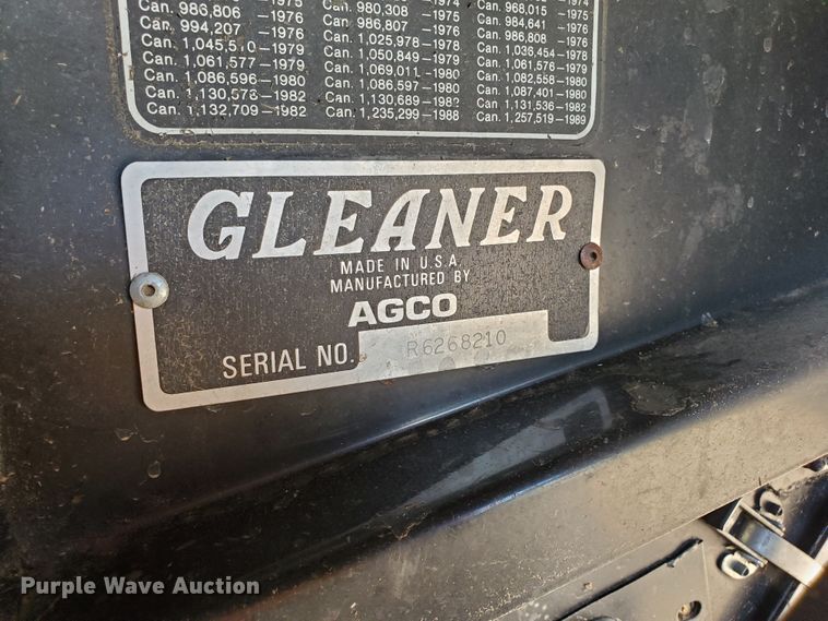 image for item DJ3149 1998 Gleaner R62 75th Anniversary RWA combine