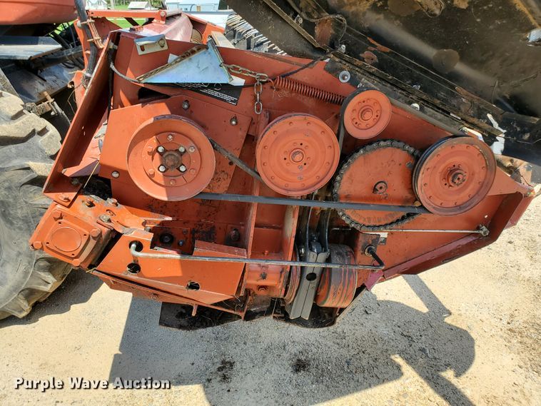 image for item DJ3163 2002 Hesston 8450  windrower