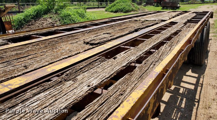 image for item DJ3164 1970 flatbed trailer