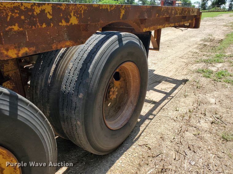 image for item DJ3164 1970 flatbed trailer