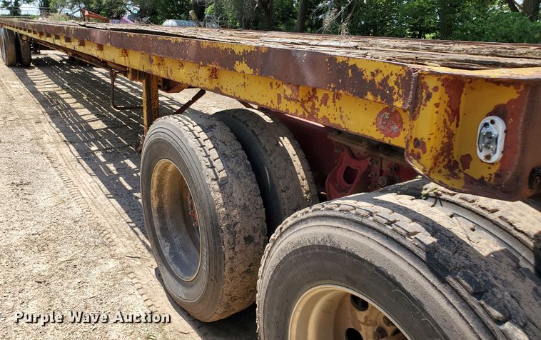 image for item DJ3164 1970 flatbed trailer