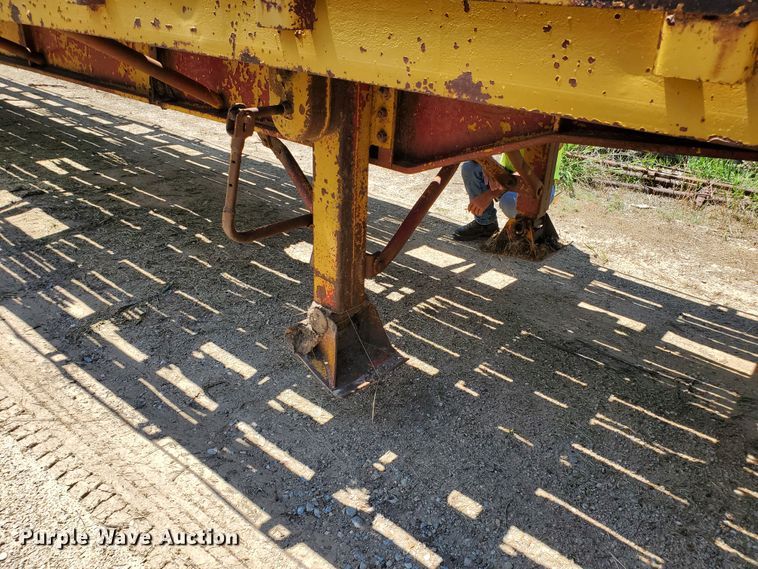 image for item DJ3164 1970 flatbed trailer