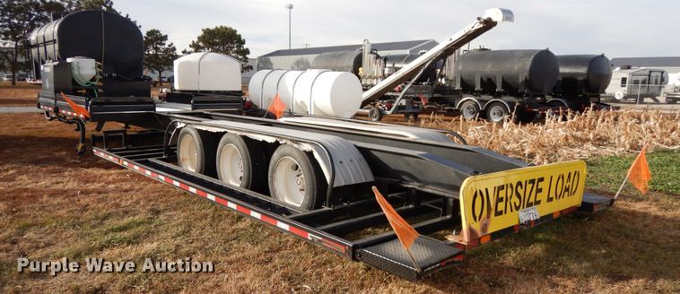 image for item DJ5819 2018 Road Runner 4000 drop deck sprayer trailer