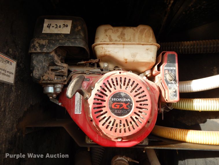 image for item DJ5819 2018 Road Runner 4000 drop deck sprayer trailer