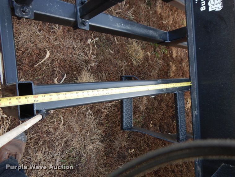 image for item DJ5819 2018 Road Runner 4000 drop deck sprayer trailer