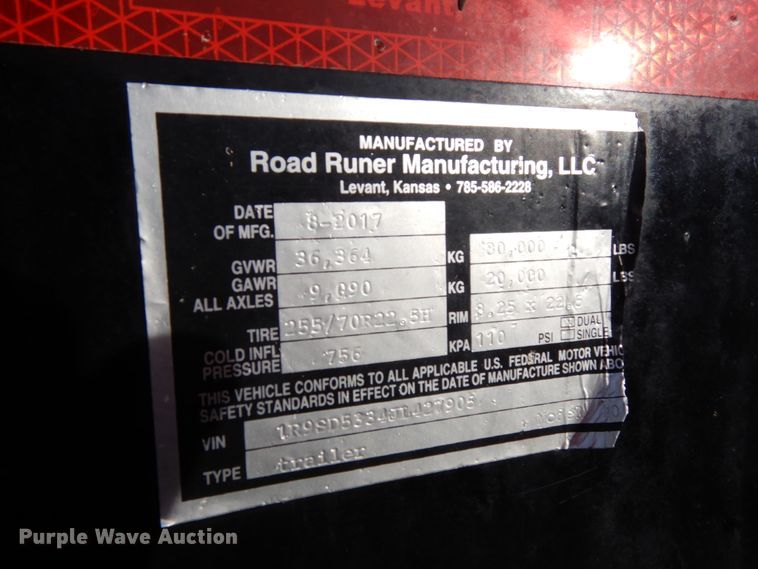 image for item DJ5819 2018 Road Runner 4000 drop deck sprayer trailer