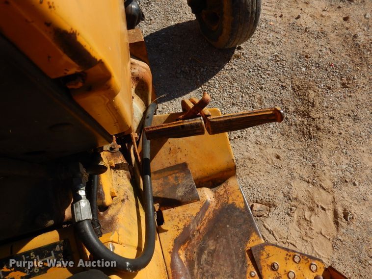 image for item DY9585 John Deere 300  tractor