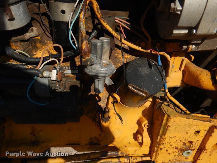 image for item DY9585 John Deere 300  tractor