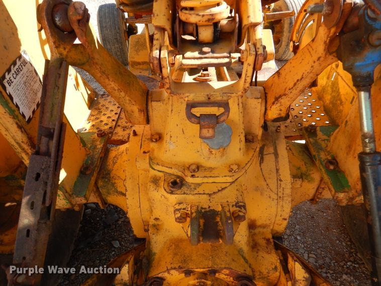 image for item DY9585 John Deere 300  tractor