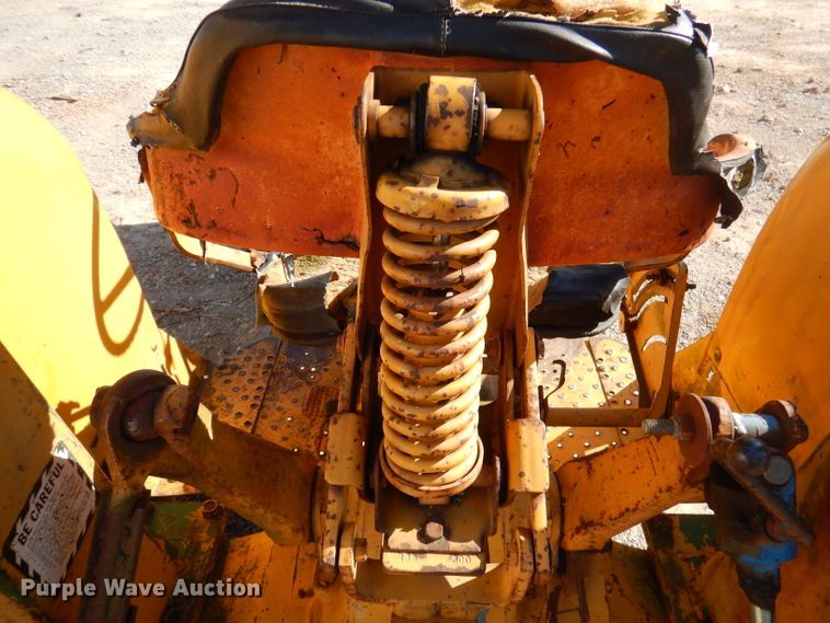 image for item DY9585 John Deere 300  tractor