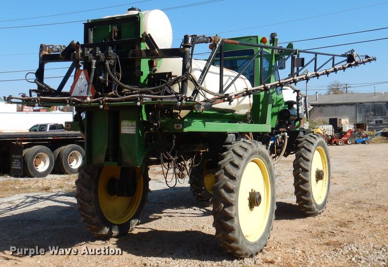 image for item DY9588 1995 Willmar 765  sprayer