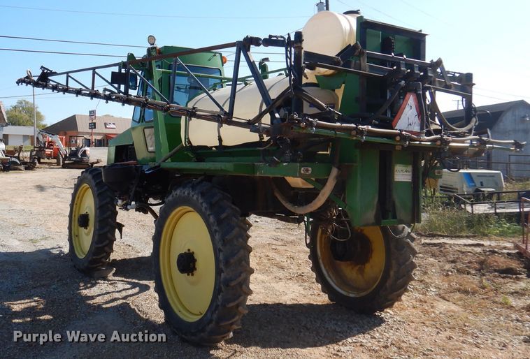 image for item DY9588 1995 Willmar 765  sprayer