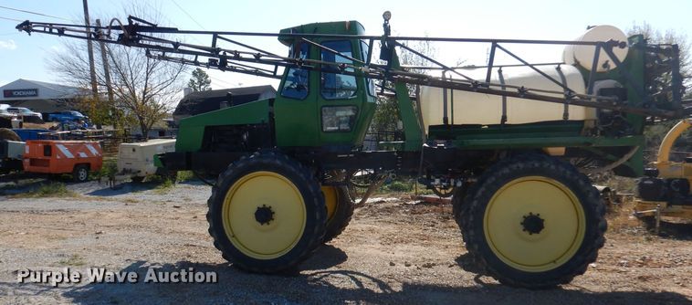 image for item DY9588 1995 Willmar 765  sprayer