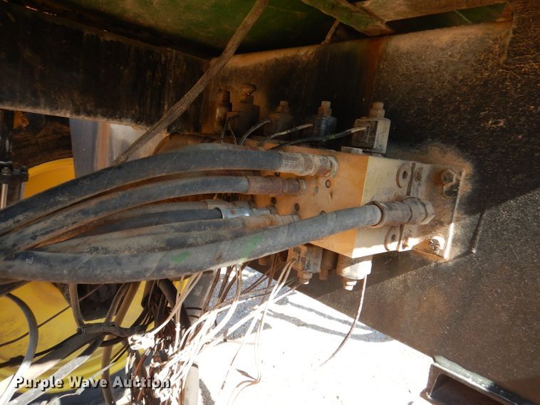 image for item DY9588 1995 Willmar 765  sprayer