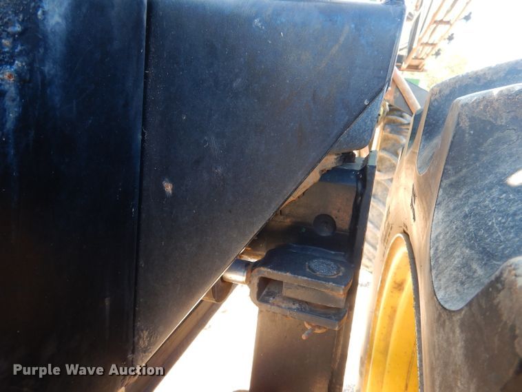 image for item DY9588 1995 Willmar 765  sprayer