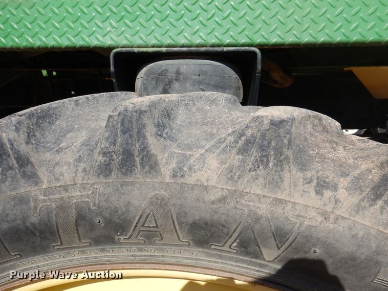 image for item DY9588 1995 Willmar 765  sprayer