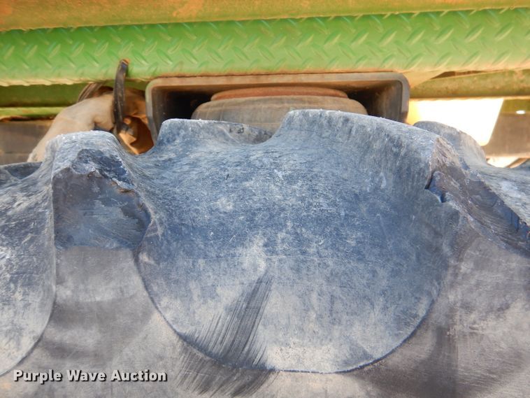 image for item DY9588 1995 Willmar 765  sprayer