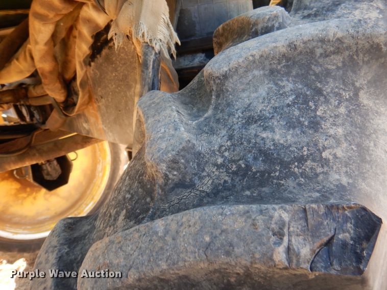 image for item DY9588 1995 Willmar 765  sprayer