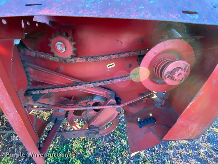 image for item EL9586 New Holland 328 manure spreader